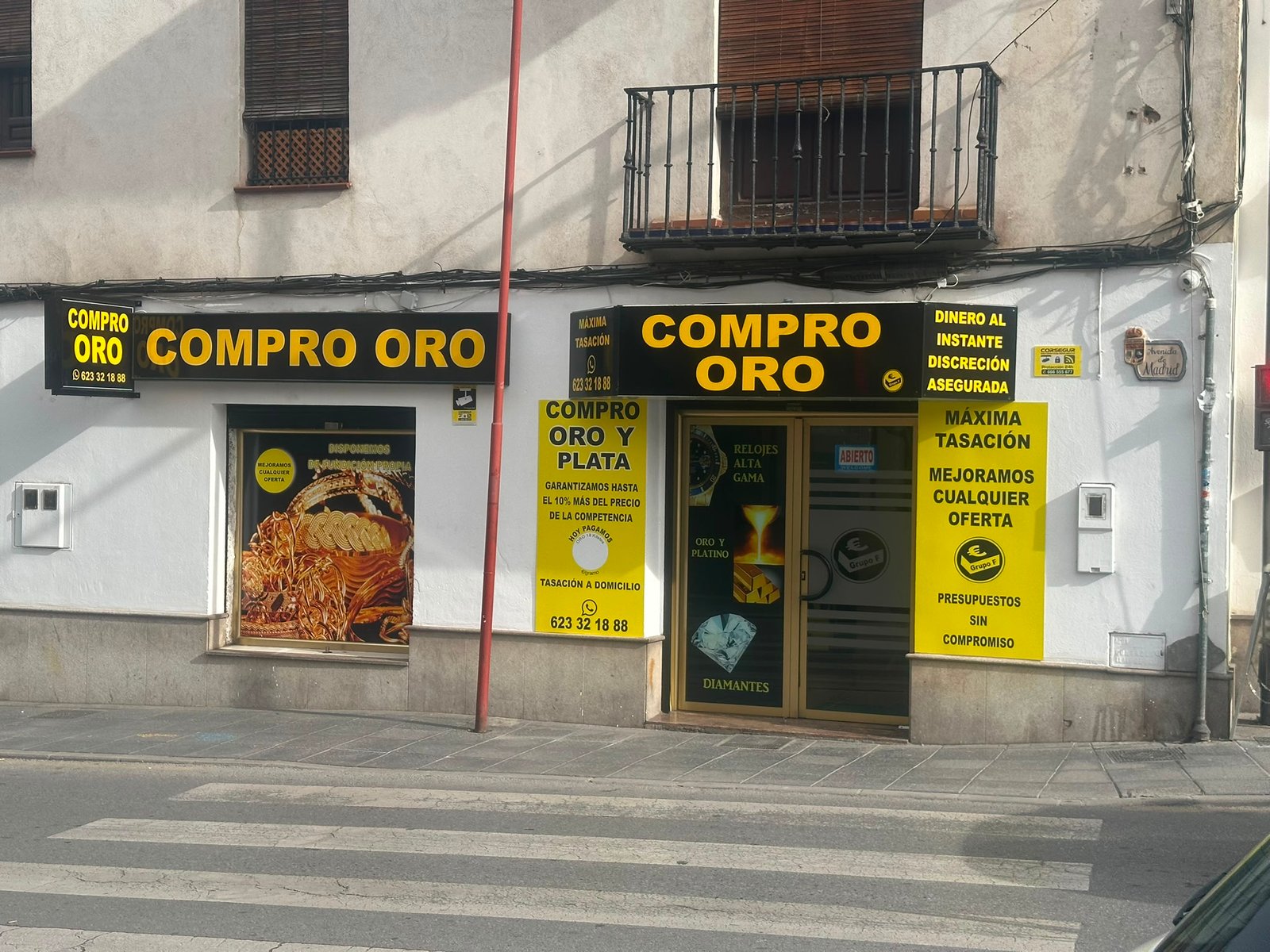 Fachada del local de La Zubia